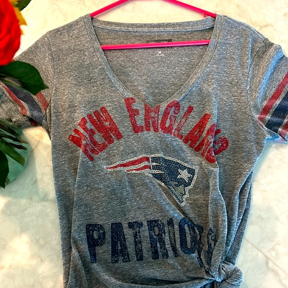 NFL New England Patriots Tee - Picture 2 of 3